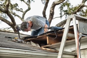 Emergency Roof Repair in by Roofing Crew of Knoxville